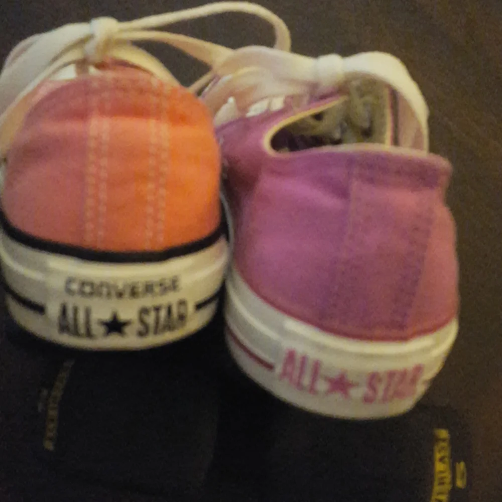Converse All Star Chuck Taylor mismatch NEW pink rose Size 6 Left  5.5 Right NEW - Picture 4 of 8